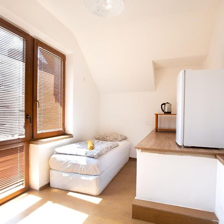En-Suite Rooms: Novа Guesthouse In Sofia Center Εξωτερικό φωτογραφία