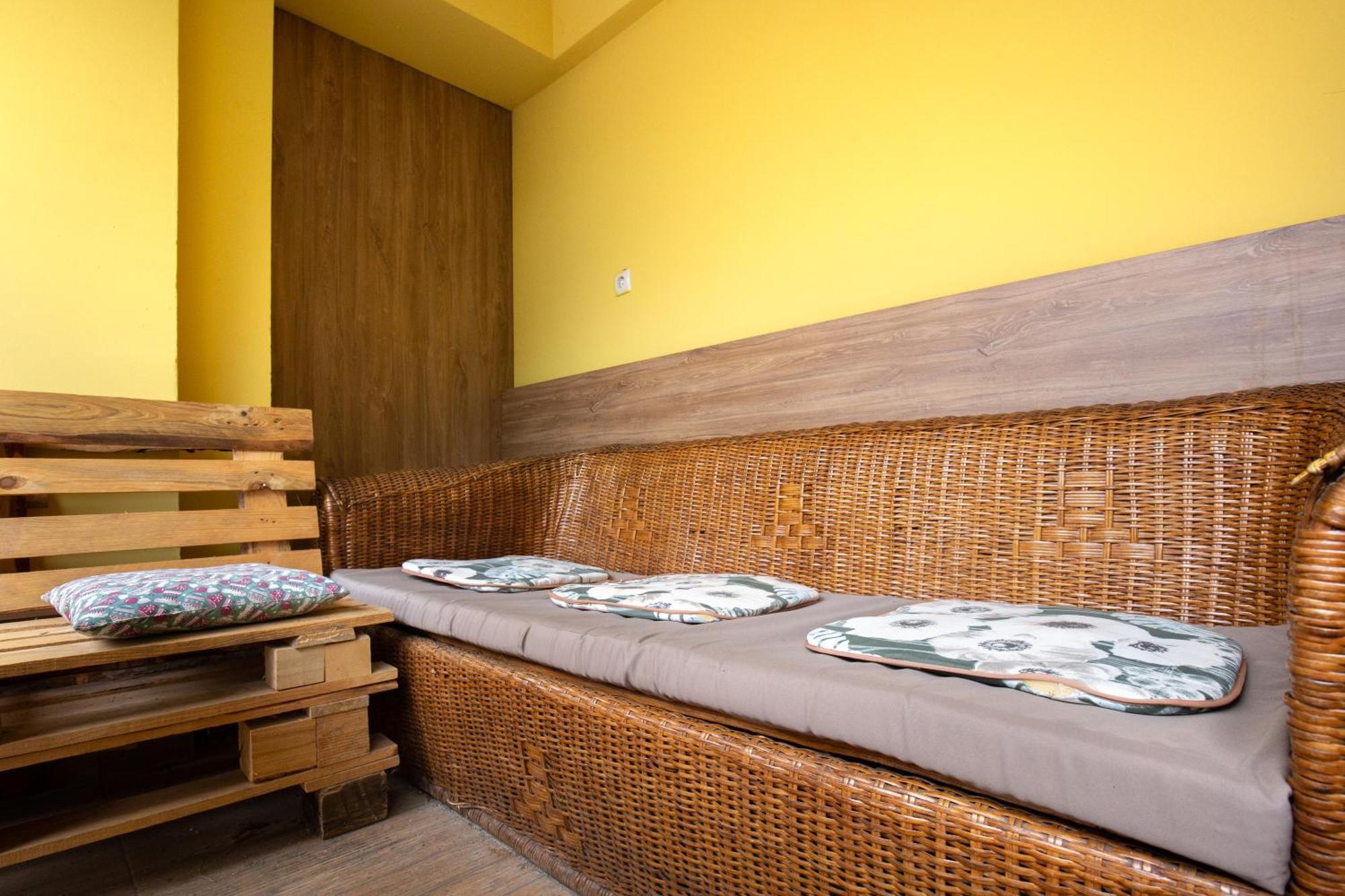 En-Suite Rooms: Novа Guesthouse In Sofia Center Εξωτερικό φωτογραφία
